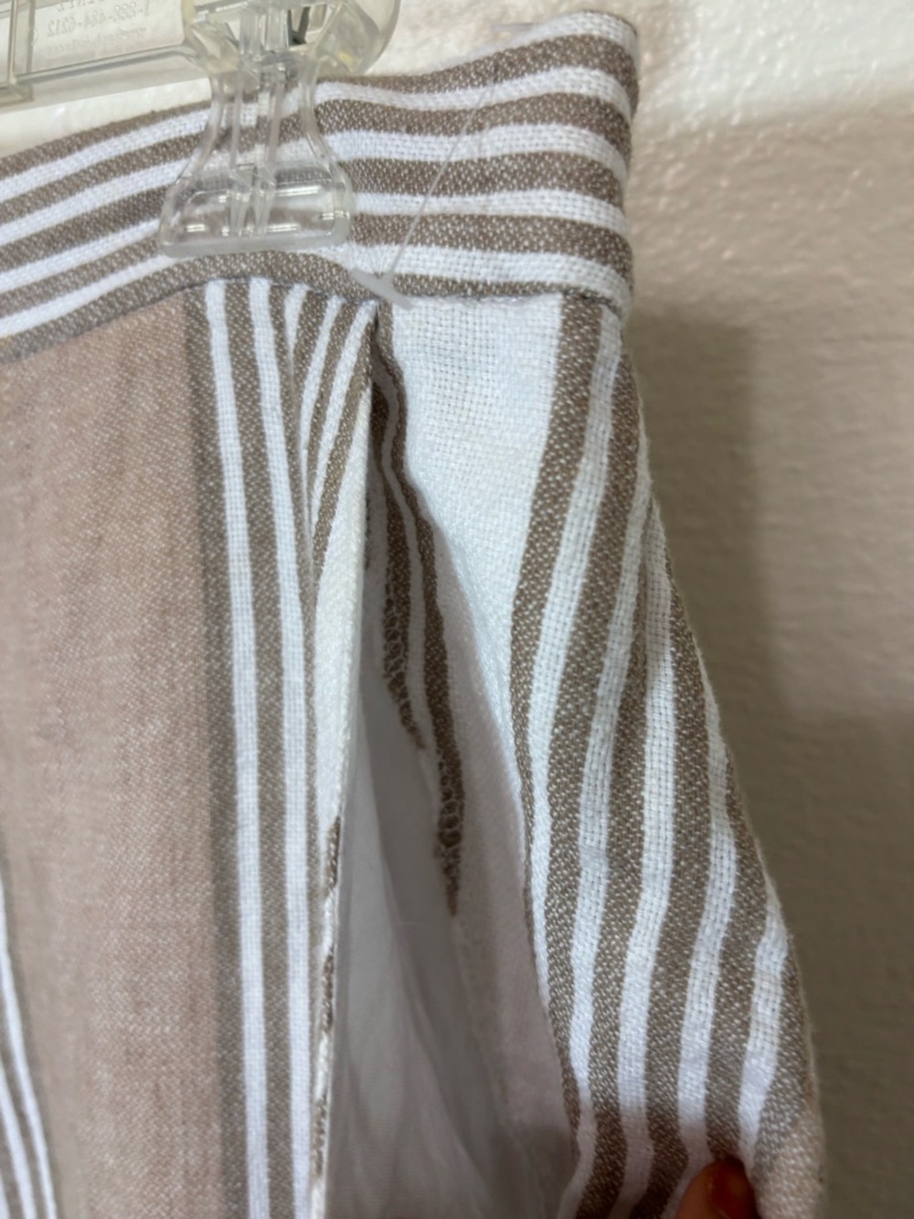 BCBGeneration Beige Striped Midi vacation Skirt with slit and pockets - Picture 6 of 8